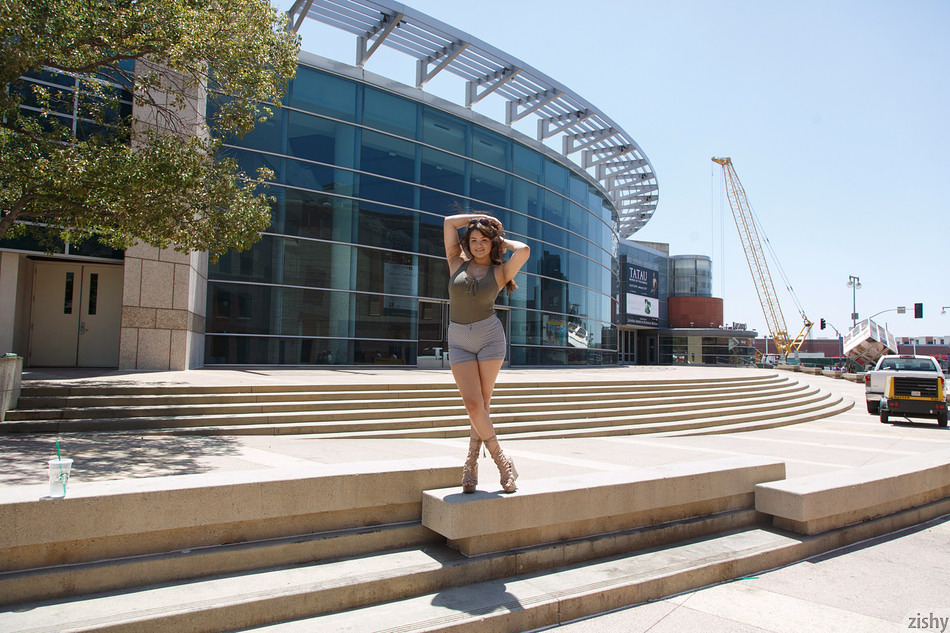 Mercedes Llano Dreams Big - 7
